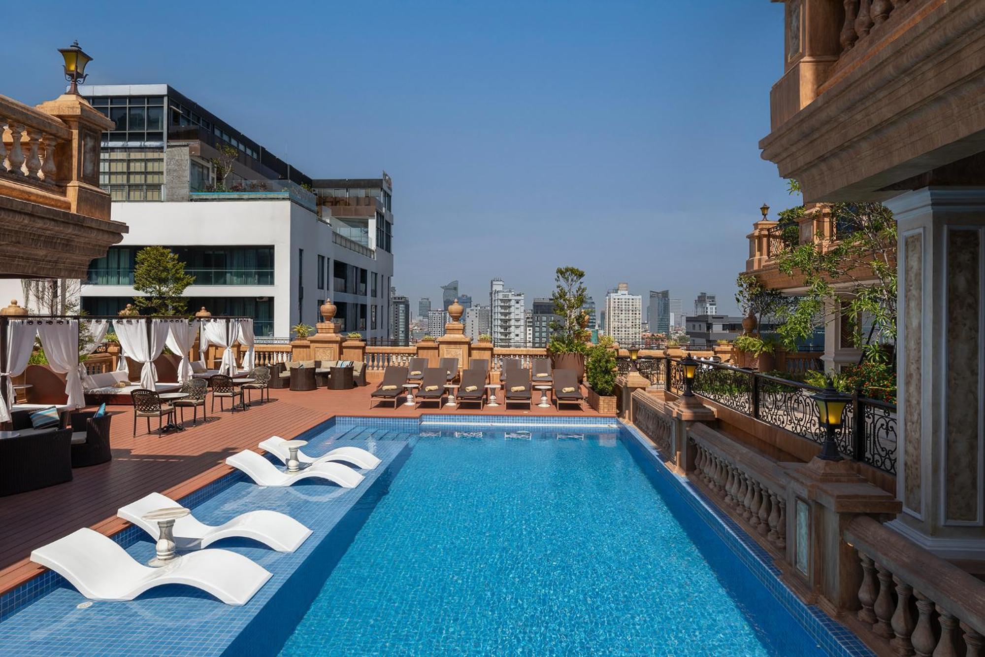 อนิก พาเลซ โฮเต็ล Hotel พนมเปญ ภายนอก รูปภาพ