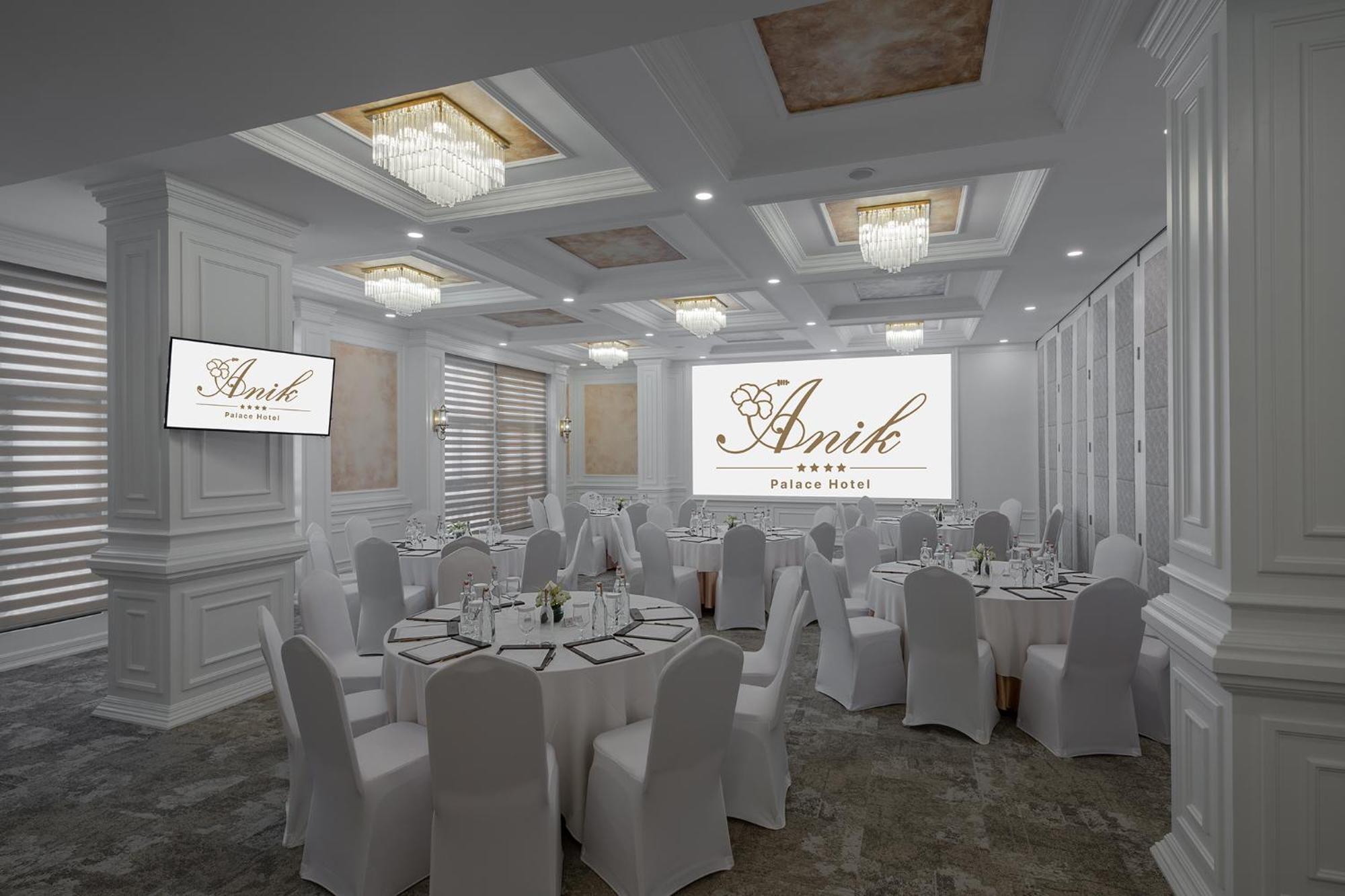 อนิก พาเลซ โฮเต็ล Hotel พนมเปญ ภายนอก รูปภาพ