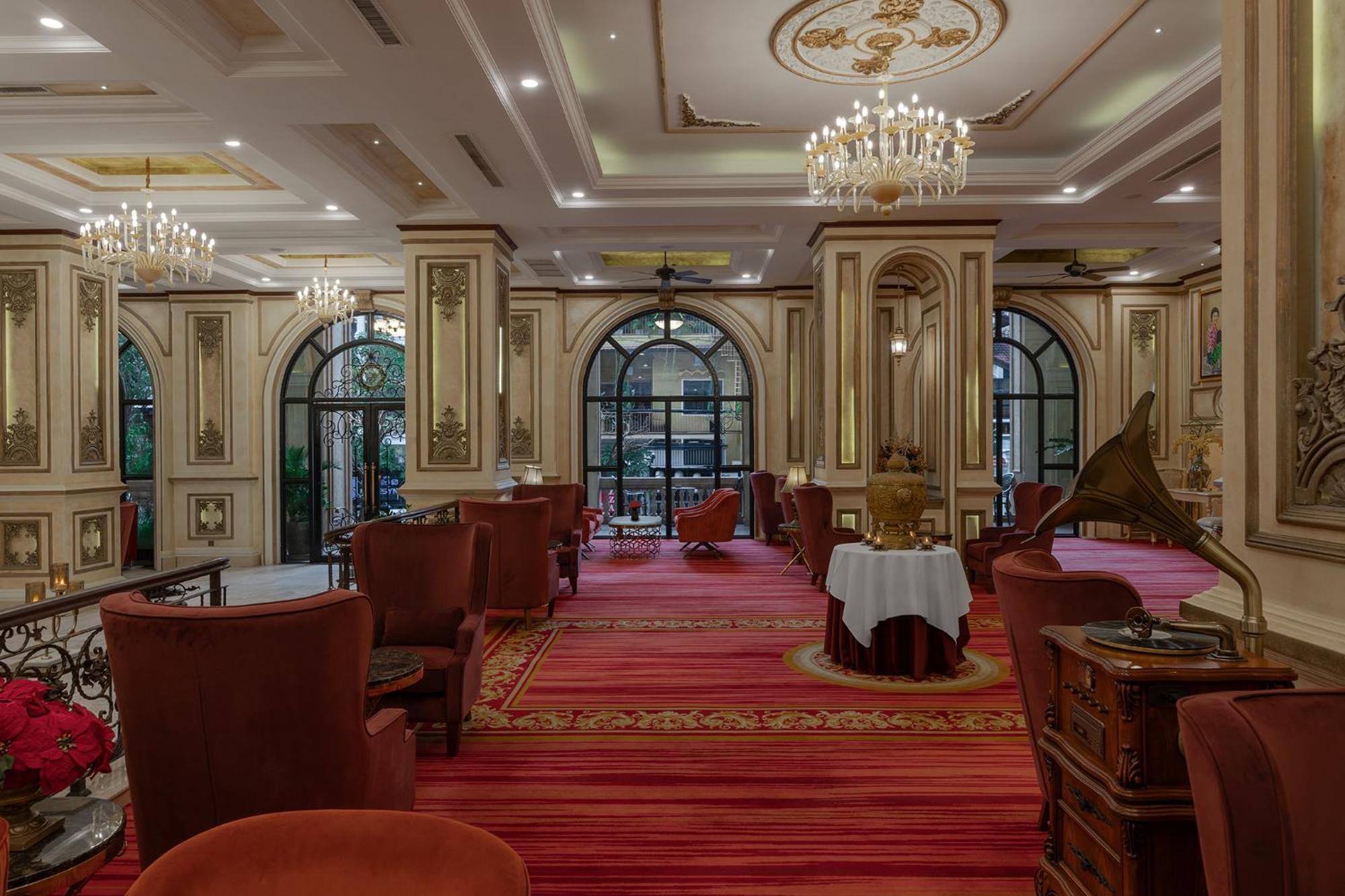 อนิก พาเลซ โฮเต็ล Hotel พนมเปญ ภายนอก รูปภาพ